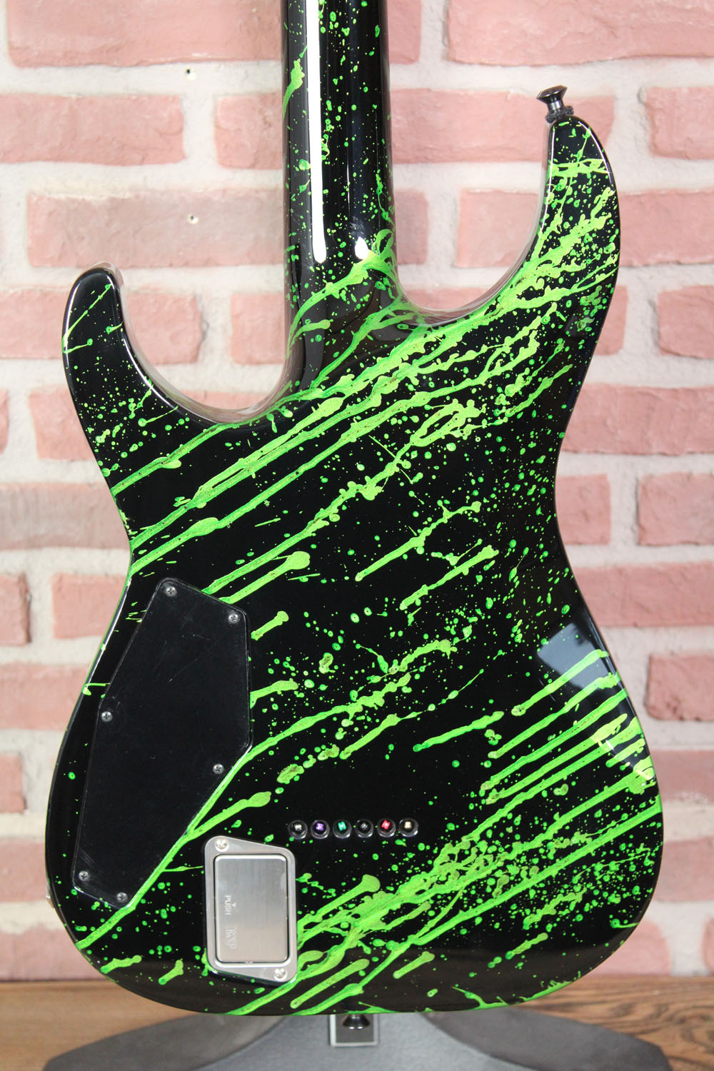 USA Horizon-II  Alien Blood Splatter EMG 57/66